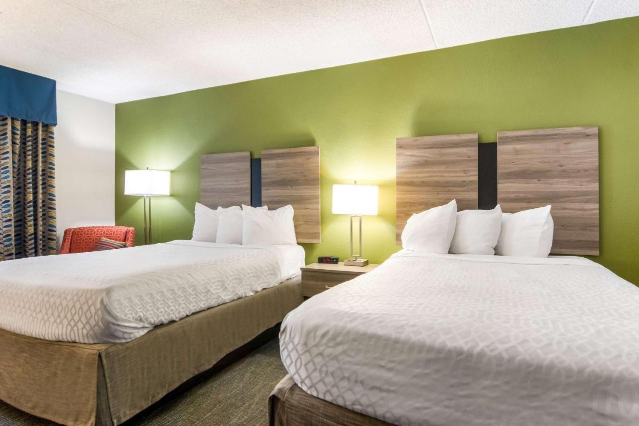 Best Western Dutch Valley Inn New Philadelphia Exterior foto