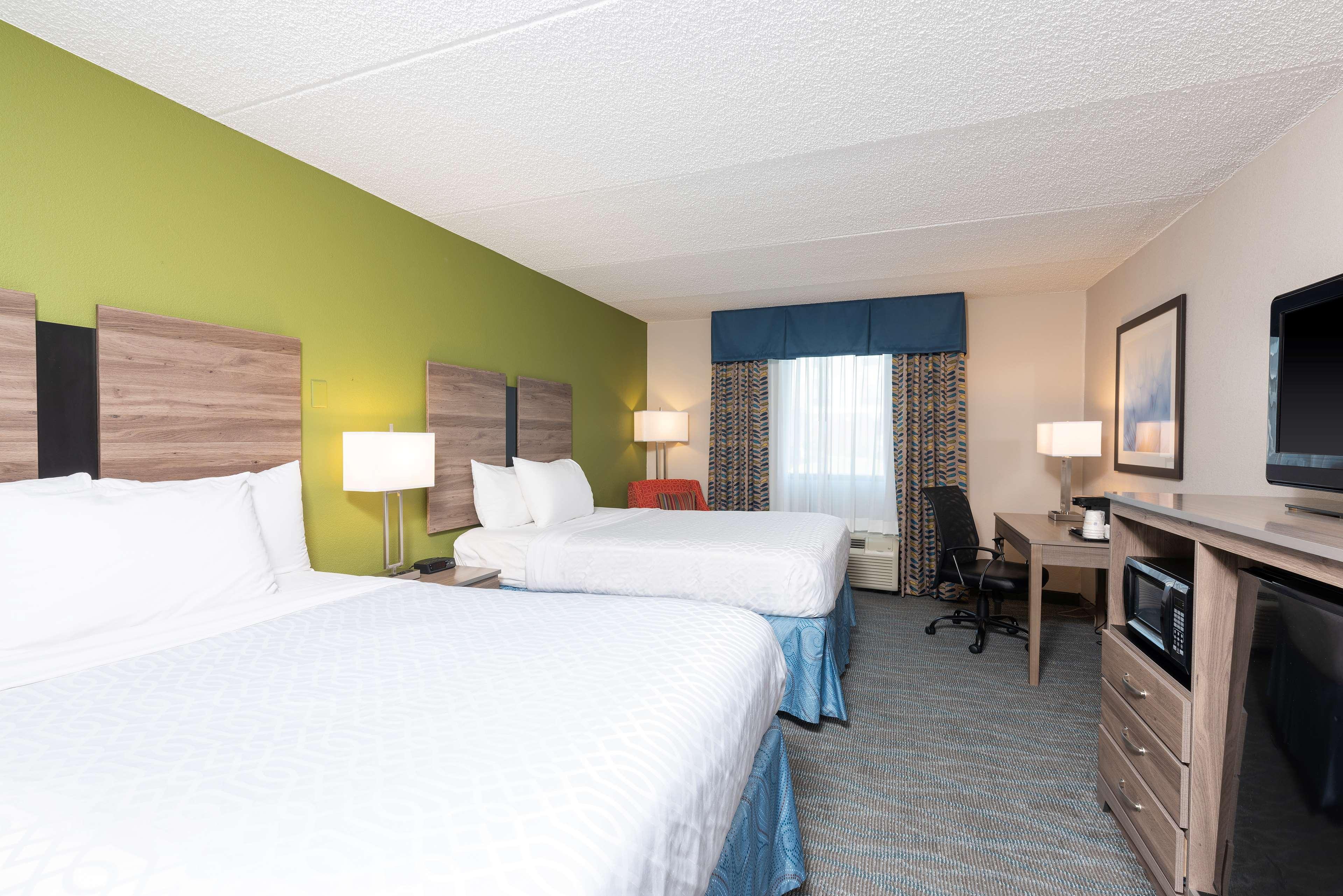 Best Western Dutch Valley Inn New Philadelphia Exterior foto